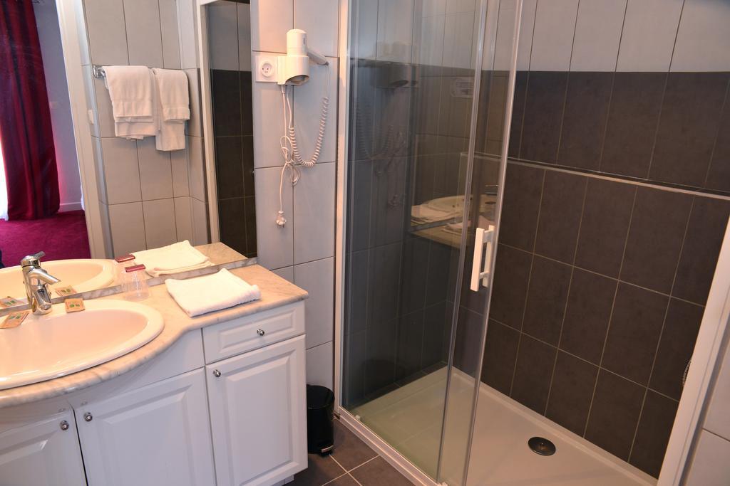 Hotel Le Square Aurillac Eksteriør bilde